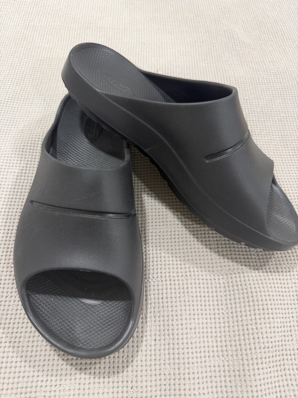 Avia Men's Black Slide Sandals - Lightweight Slip-On Comfort